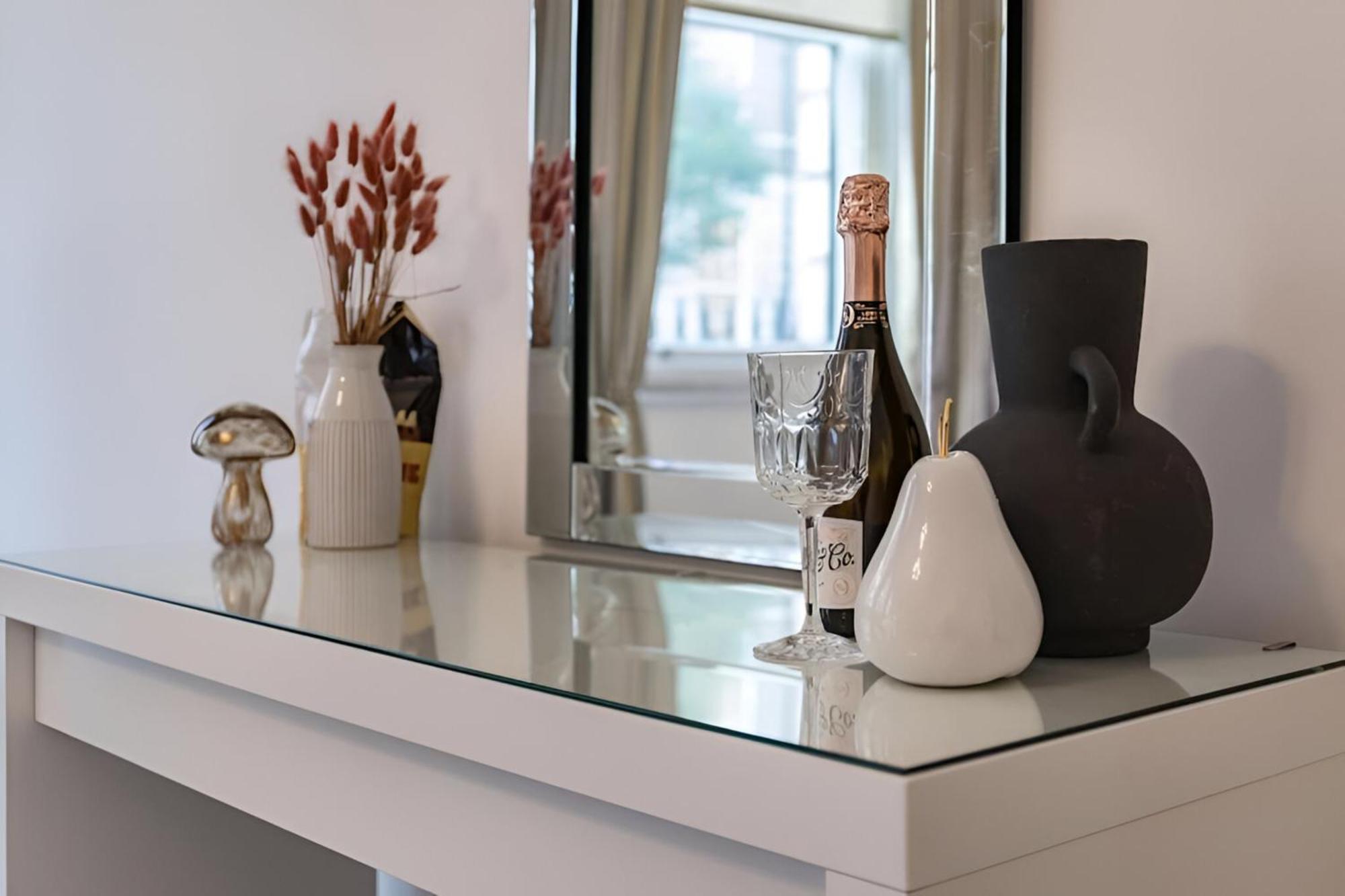 Luxury London 3 Bedroom Duplex With Pool Table - 4Hs Bagian luar foto